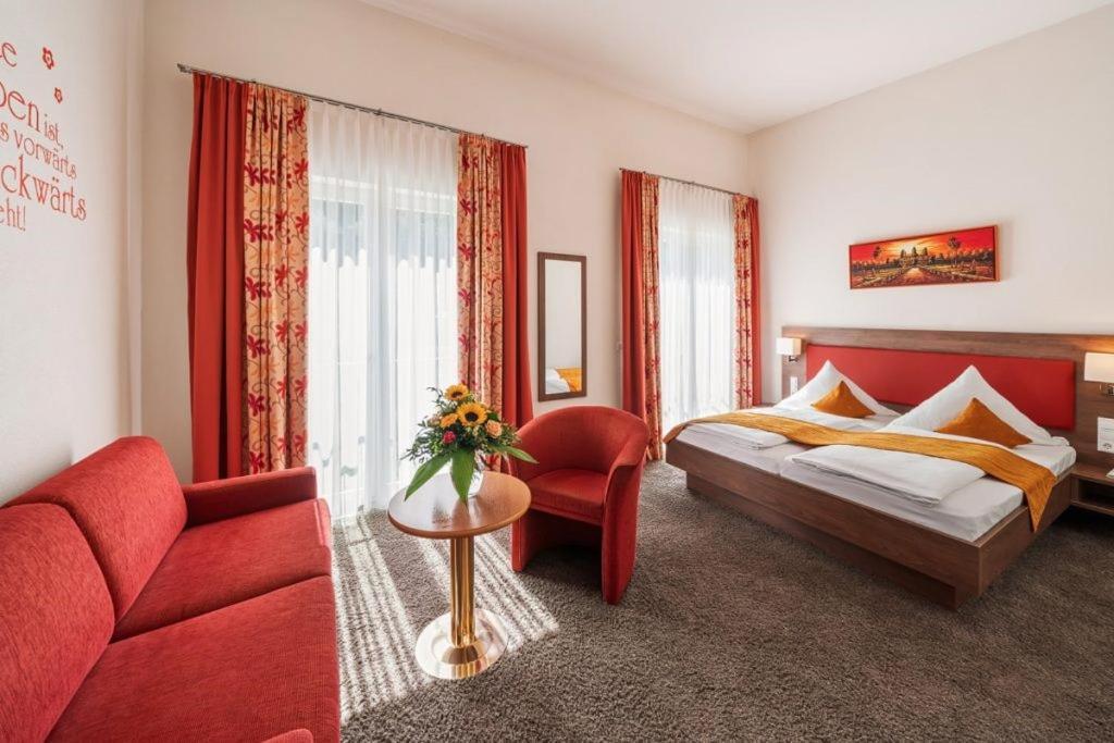 Hotel Donaublick Scheer Εξωτερικό φωτογραφία