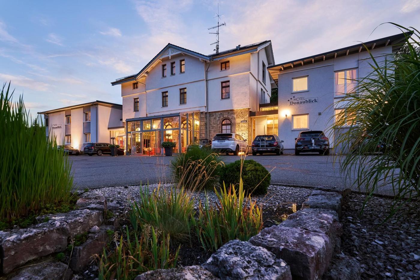 Hotel Donaublick Scheer Εξωτερικό φωτογραφία