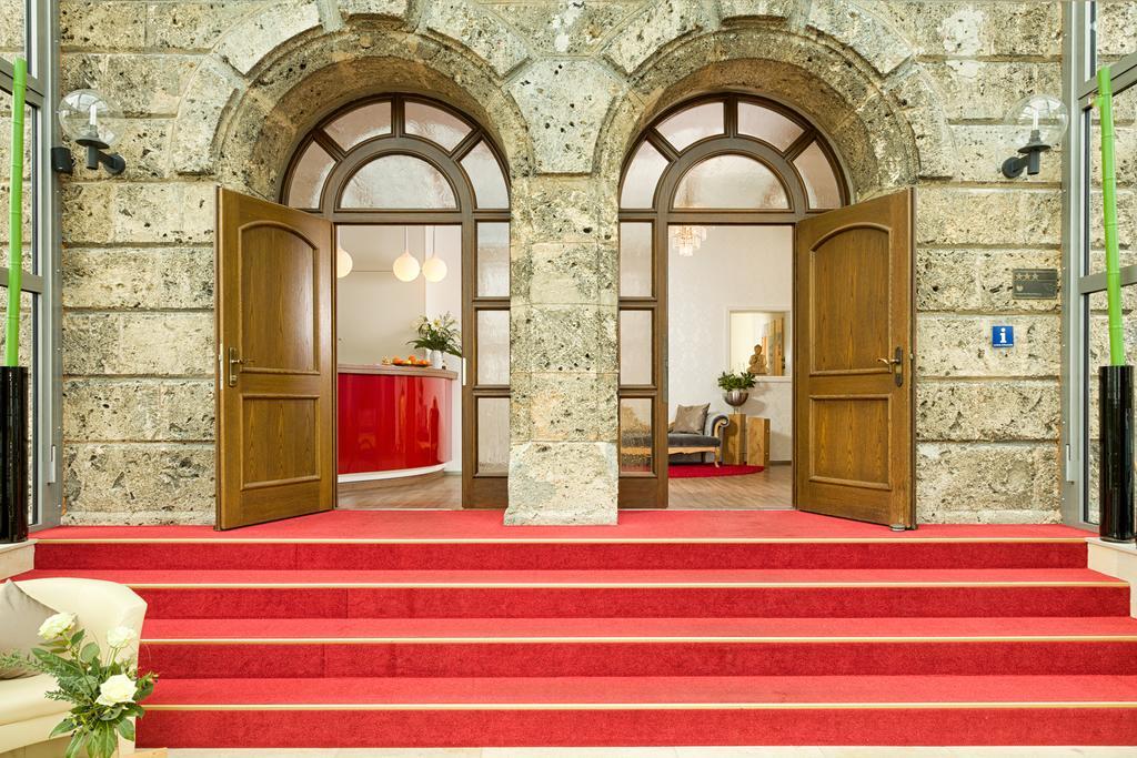 Hotel Donaublick Scheer Εξωτερικό φωτογραφία
